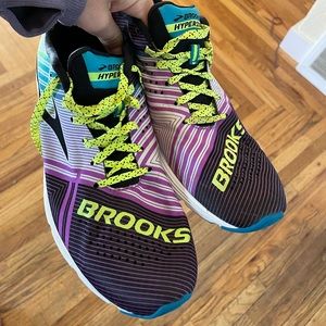 BROOKS hyperion running shoes
